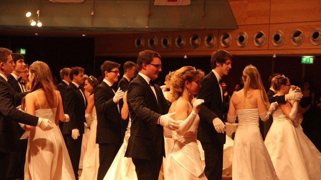 Rot-Kreuz-Ball2014 Teil I