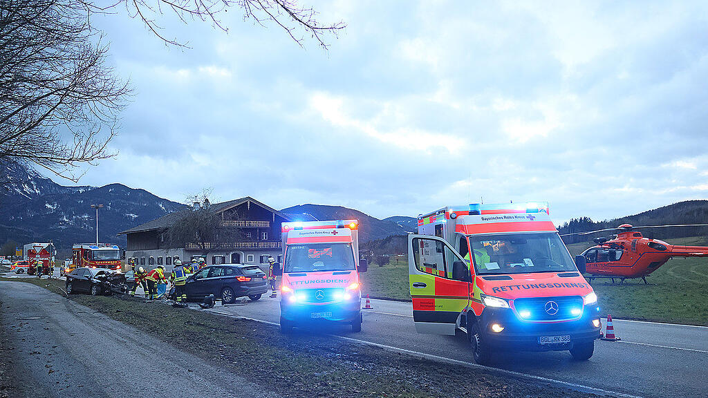 Unfall auf der B20 bei Piding