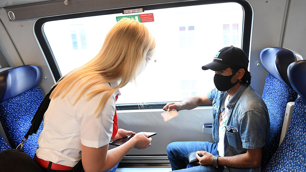 Maskenpflicht, ÖBB, Kontrollen