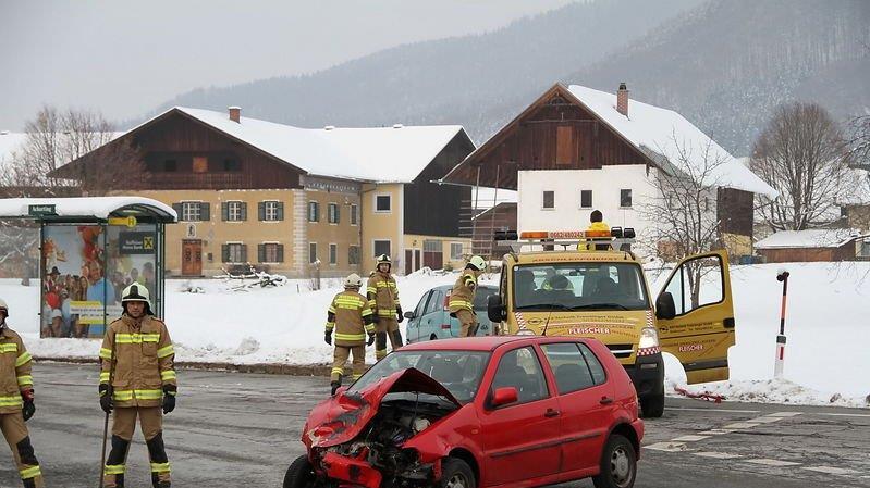 Unfall in Acharting