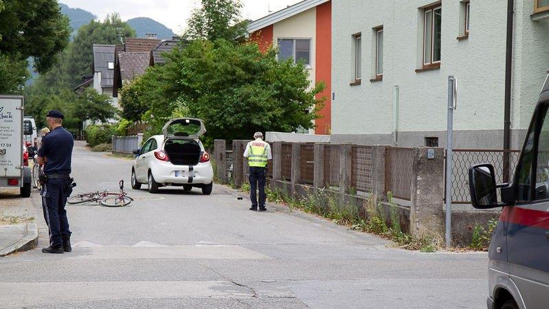 Radfahrerin kollidiert mit Pkw