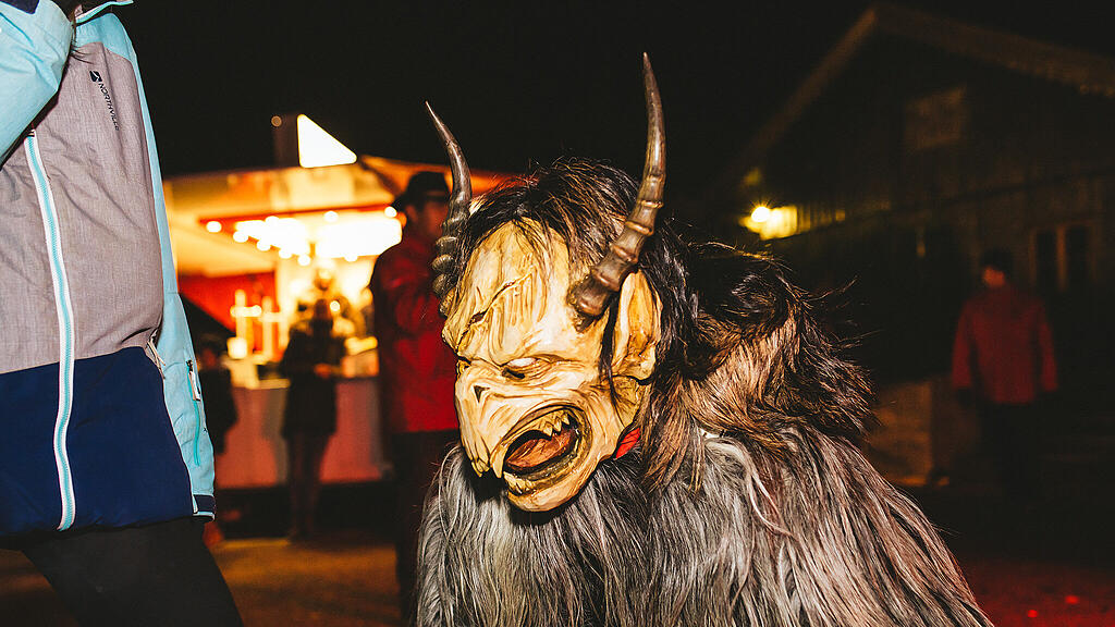 20181125-Krampuskränzchen-14.jpg