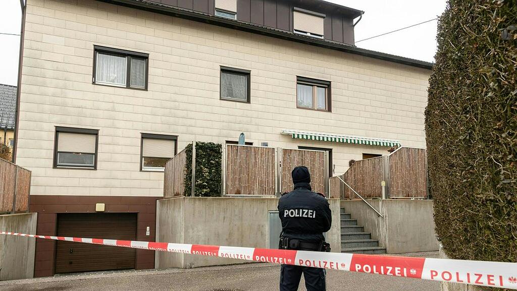 Die Pflegerin attackierte den Pensionisten mit einem Küchenmesser