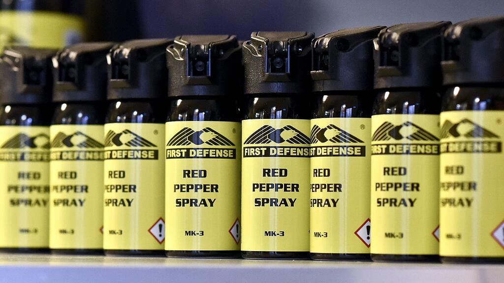 Ein Unbekannter zückte plötzlich einen Pfefferspray. (Themenbild)