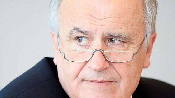 Sorgenfalten bei RBI-Chef Karl Sevelda