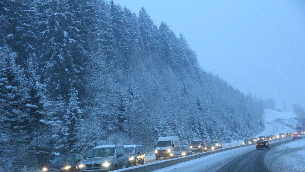 Schneechaos auf A10