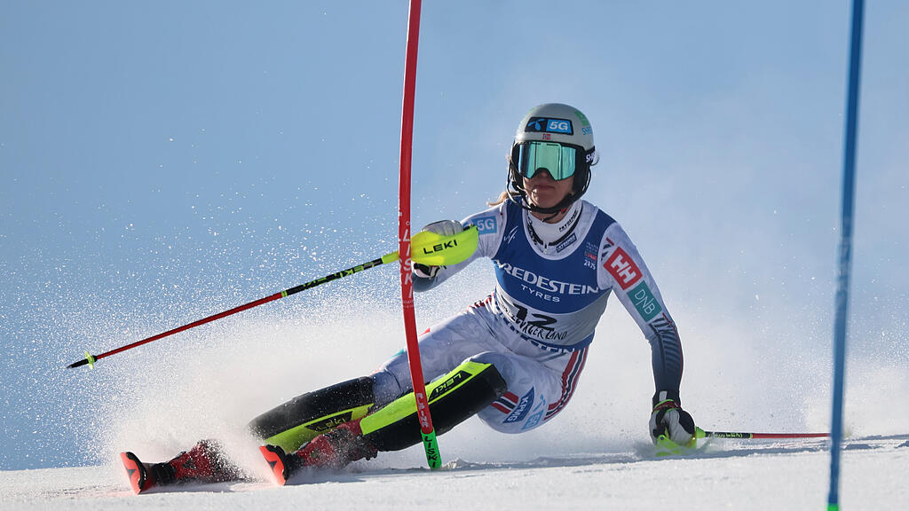 Austria Ski Worlds = - AP-Bild - 15.02.25 - 10.12 - AP20614 - High-Res.jpg