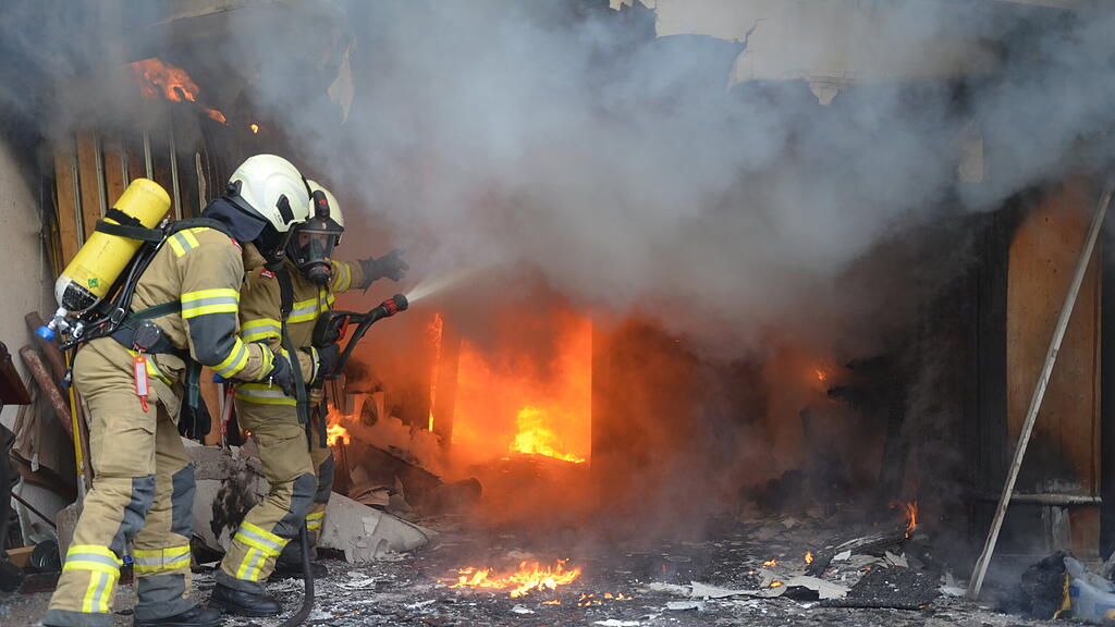 Abtenau Feuerwehr Brand Garage
