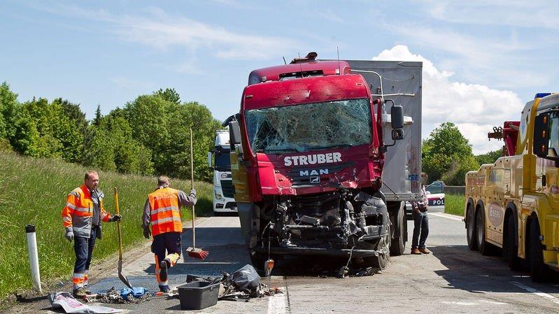 Lkw-Crash auf A1 II