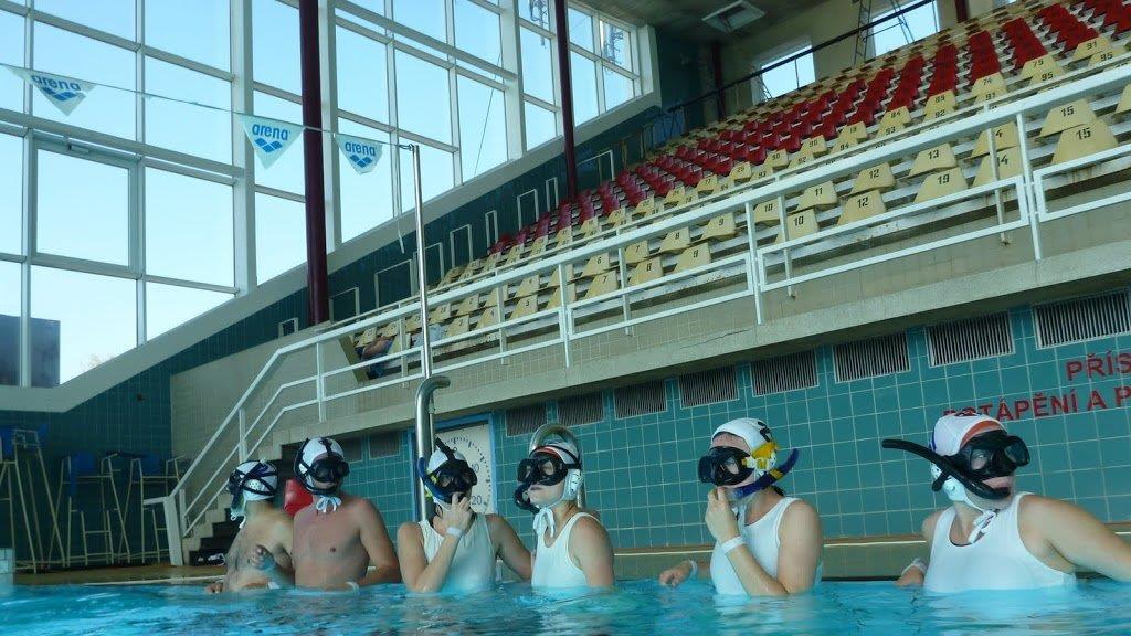 Bilder vom Unterwasser-Rugby