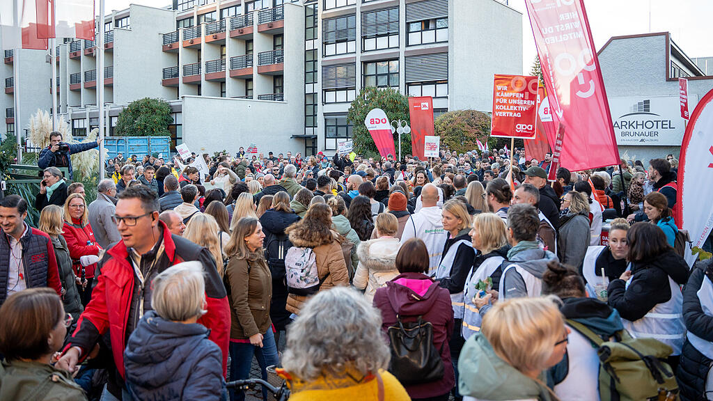 Pflege-Demo in Salzburg