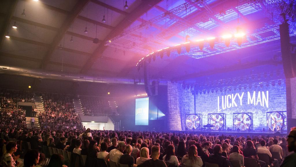 Luke Mockridge, Salzburgarena I