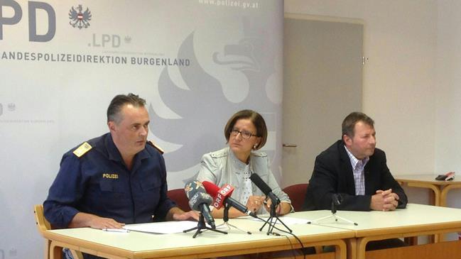 Leichen in Schlepperfahrzeug auf A4