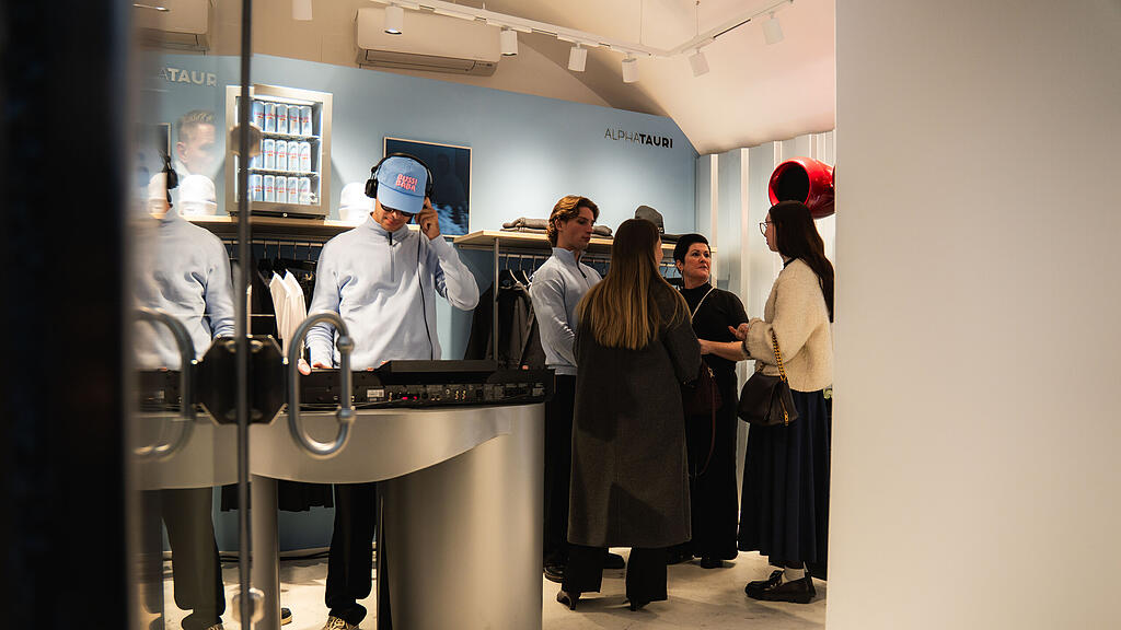Eröffnung  AlphaTauri Pop-Up Store
