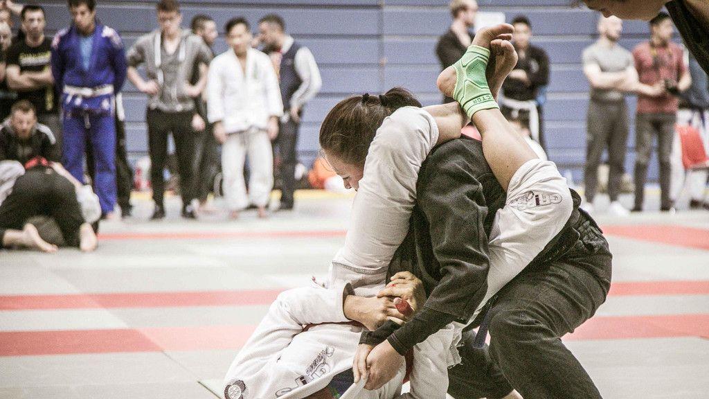 Groundfighters kämpfen in der Sporthalle Alpenstraße