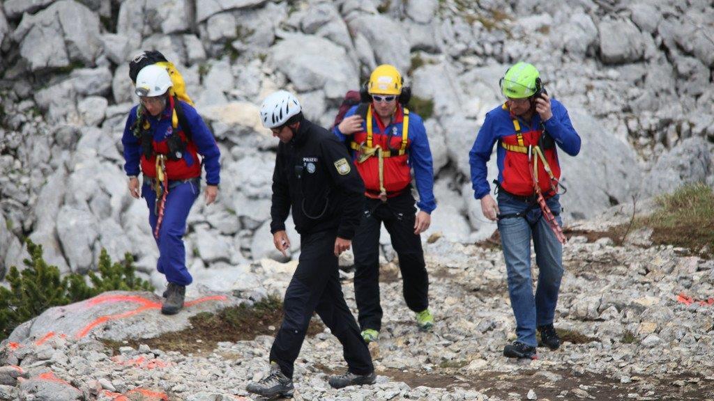 Rettungsteam erreicht Biwak 2