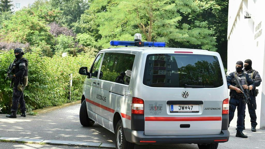 Österreich liefert mutmaßlichen Jihadisten an Frankreich aus