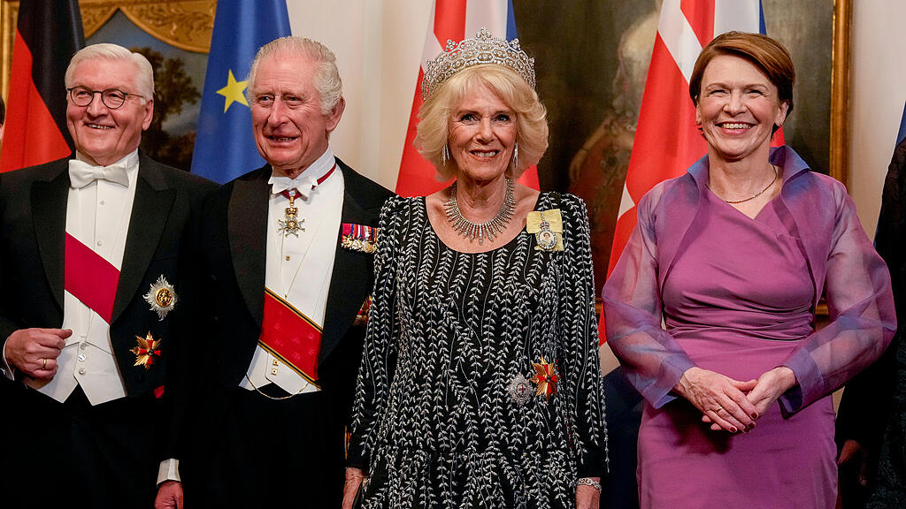 K\u00f6nig Charles III. und Camilla in Berlin
