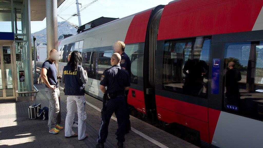 Schwerverletzte auf S-Bahnstation Mülln