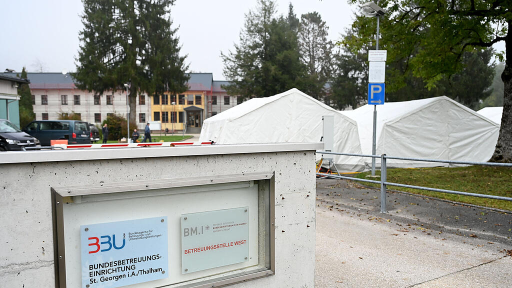 Asyl-Zelte St. Georgen im Attergau