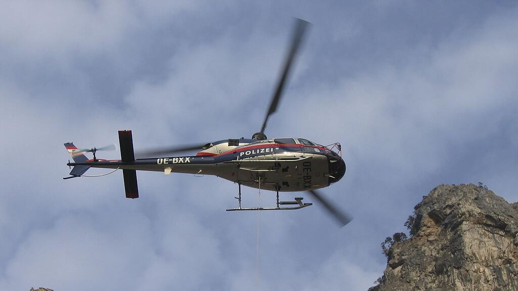 Die verirrten Wanderer wurden vom Polizeihubschrauber "Libelle Oberösterreich" gerettet.