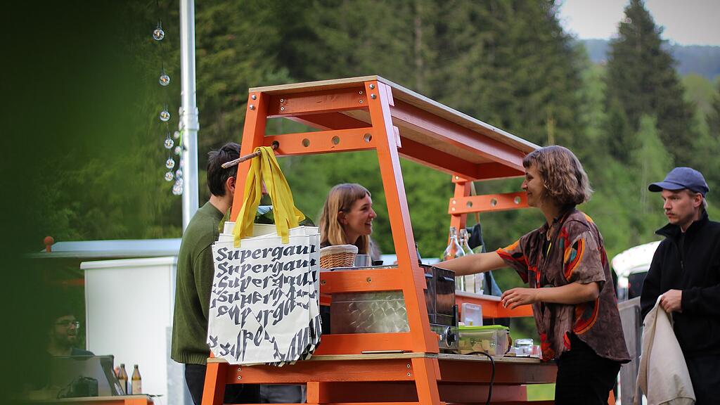 Supergau  Festival - f\u00fcr zeitgen\u00f6ssische K\u00fcnste