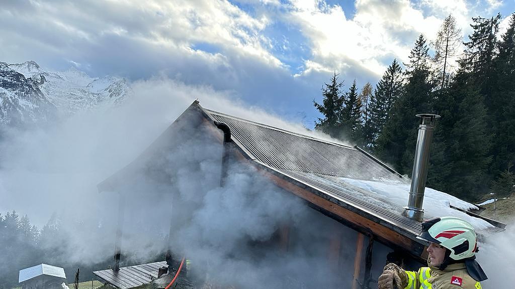 Hüttenbrand Wald im Pinzgau