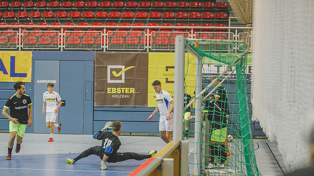 Salzburger Stier, Hallenfu\u00dfball