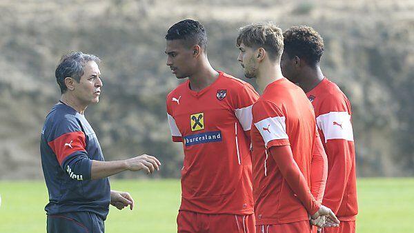 Koller schwor sein Team auf die Mannschaft seines Heimatlandes ein