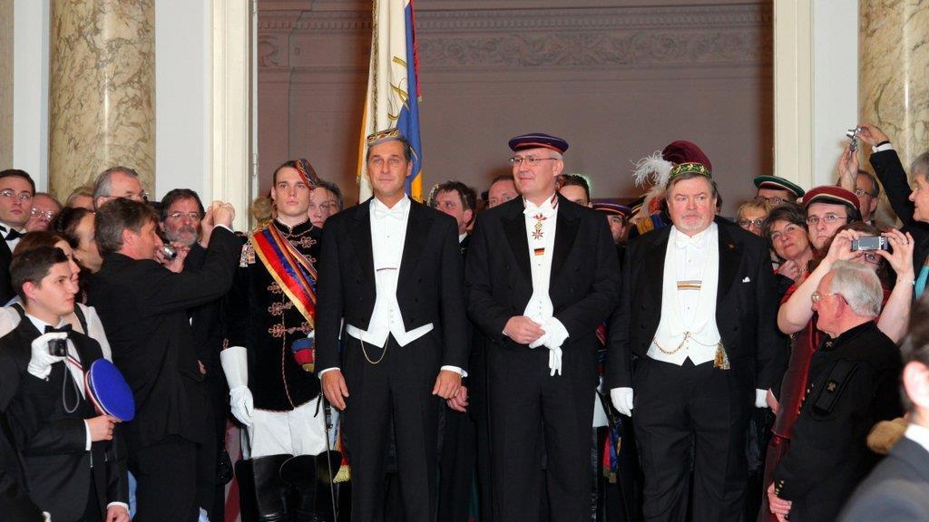 WKR-Ball 2012: In der Hofburg (APA/FAYER/EPA)