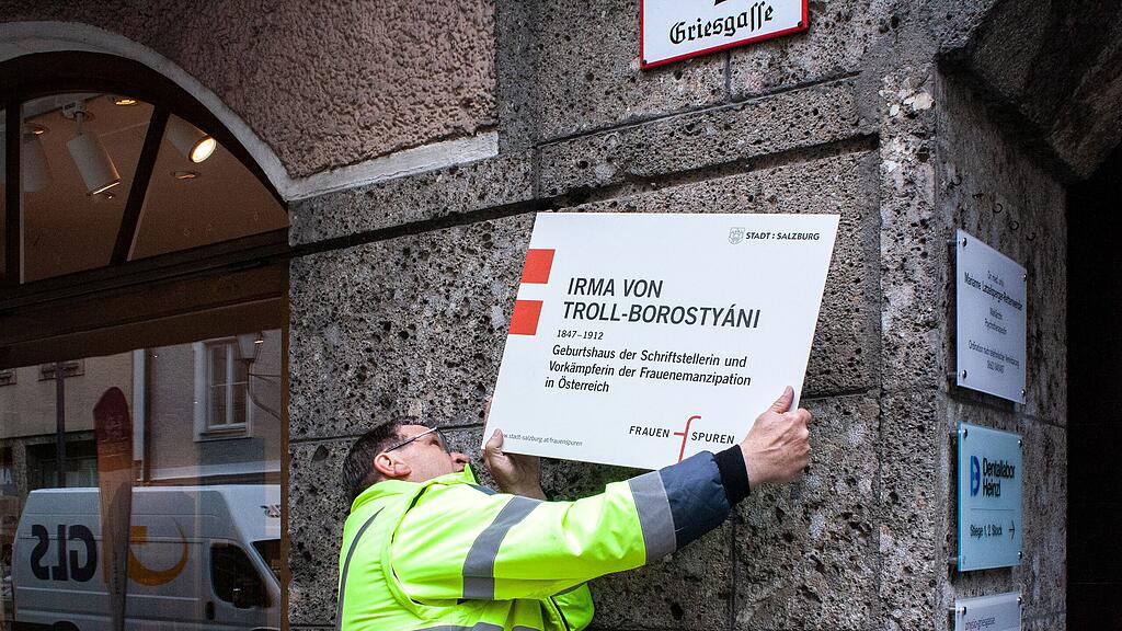 Gedenktafeln "Frauenspuren"