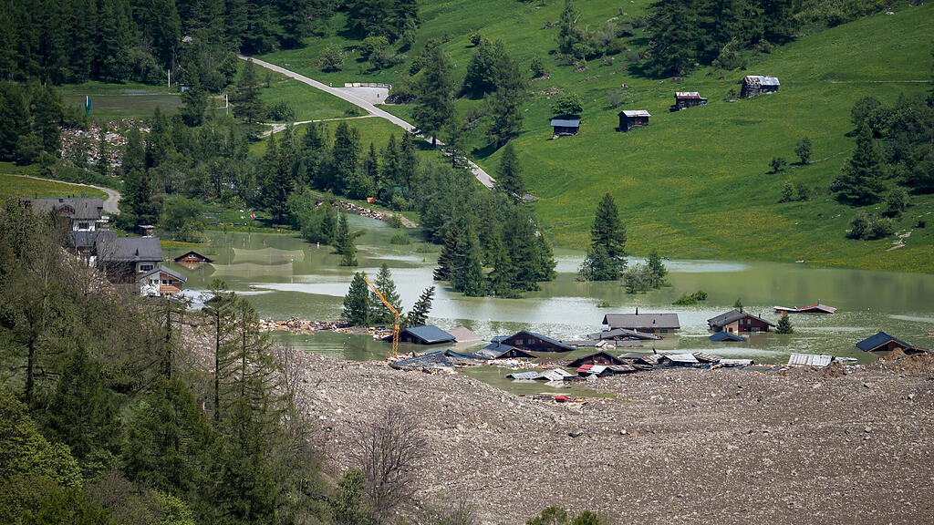 Nach Gletschersturz droht Flut in der Schweiz