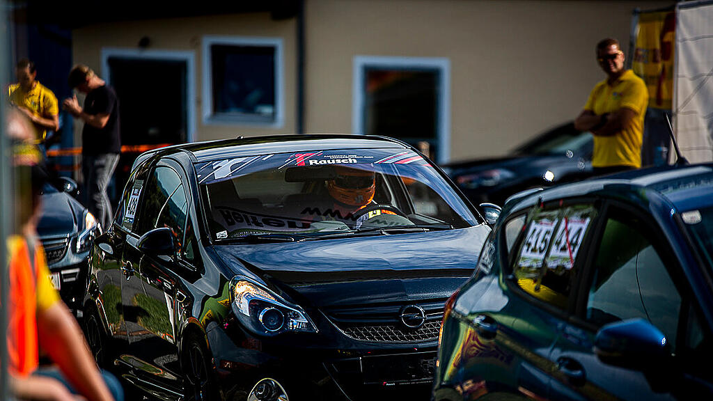 SLM Bergslalom Schl\u00f6\u00dfl