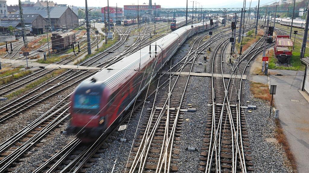 In den Jahren 2001 bis 2011 hatten die an dem Schienenkartell beteiligten Firmen illegal Quoten und Preise für Schienenlieferungen an die Bahn abgesprochen.