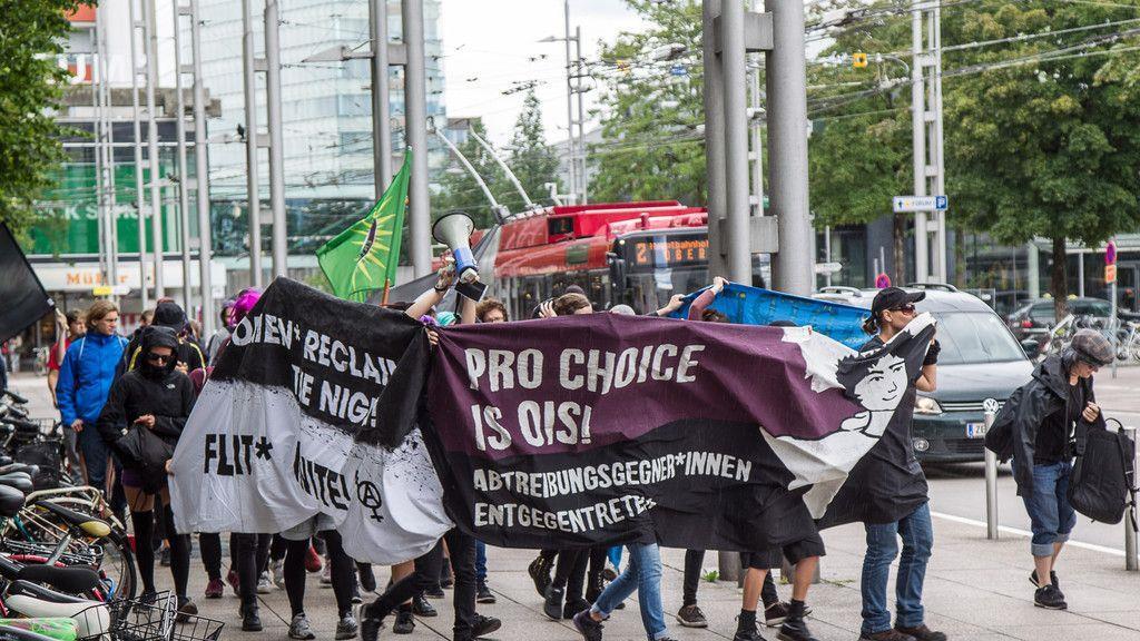 Pro Choice Demonstration Juli 2017