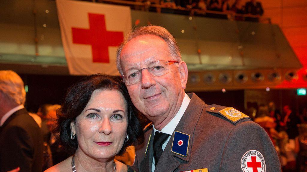 Rot Kreuz Ball 2018 in Salzburg II