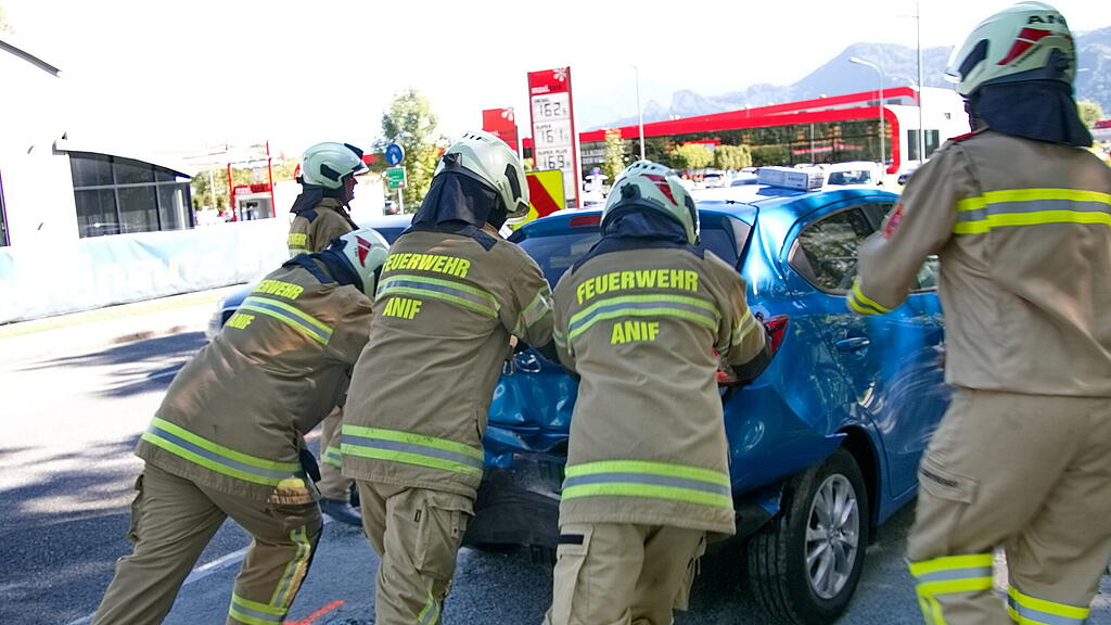 02-08-2023_Unfall-Maximarkt_HKroBild_0006.jpg