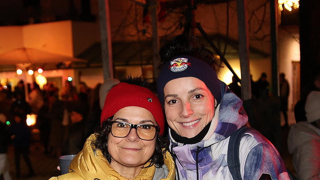 Anifer Krampuslauf am Dorfplatz