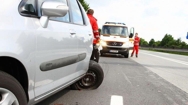 Crash beim Autobahndreieck