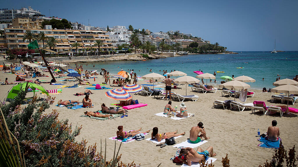 SB: Ibiza