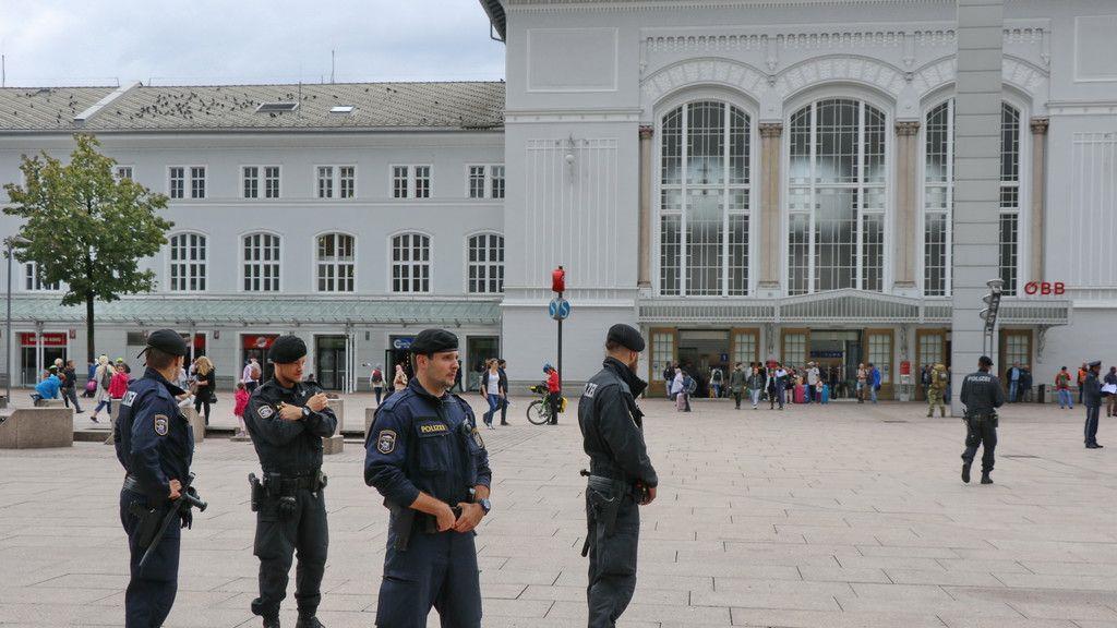 Präsenz der Polizei am Salzburger Hauptbahnhof seit August erneut erhöht
