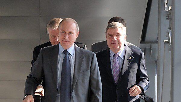 Putin mit IOC-Präsident Thomas Bach