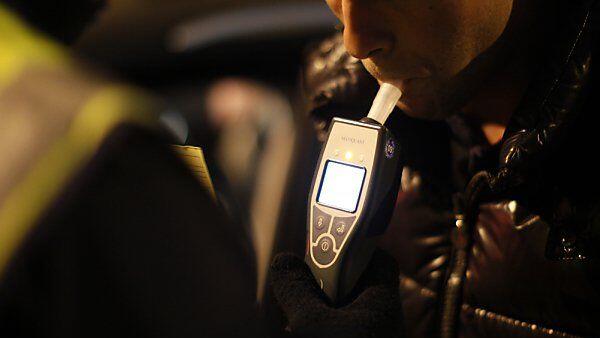 Polizisten forderten Kollegen zum Alkotest auf