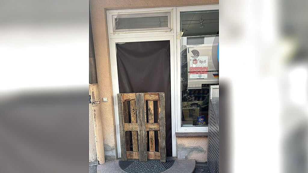 Bischofshofen: Einbruch in Lebensmittelgeschäft