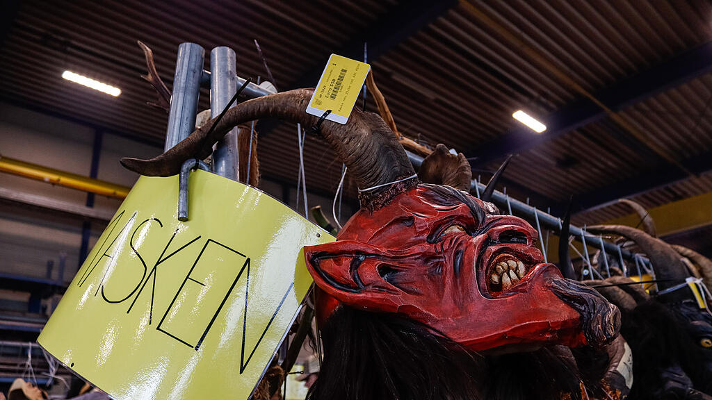 Krampus-Flohmarkt in Seekirchen