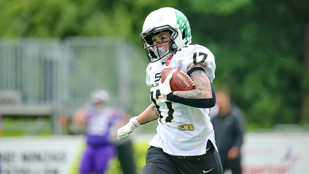 Football: Ducks Ladies gegen Vikings