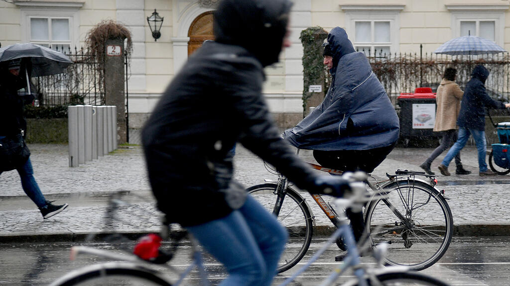 SALZBURG STURMTIEF SABINE =(6).jpg