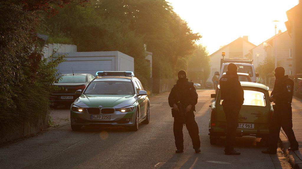 Syrer sprengt sich in Ansbach in die Luft