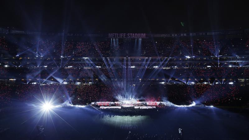 Bruno Mars & Red Hot Chili Peppers live beim Super Bowl 2014