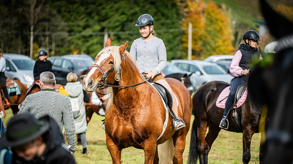Leonhardiritt Faistenau